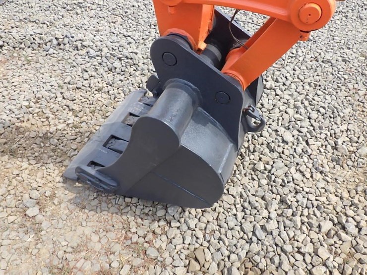 kubota-kh030-image-8