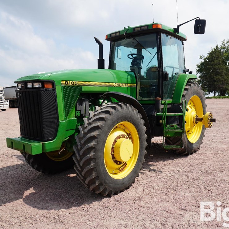 1996 JOHN DEERE 8100