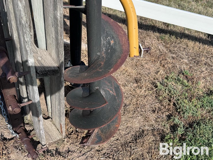 12"-3-pt-post-hole-digger-image-7
