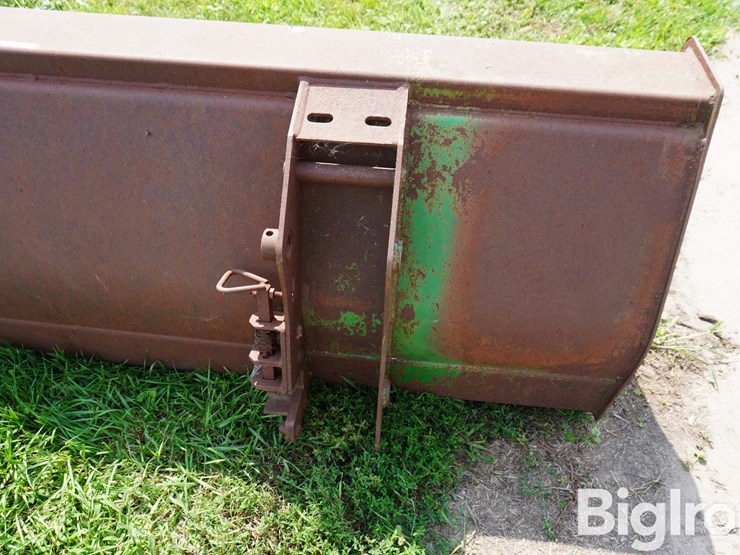 john-deere-7-image-13