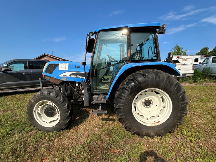 new-holland-tl100a-image-24