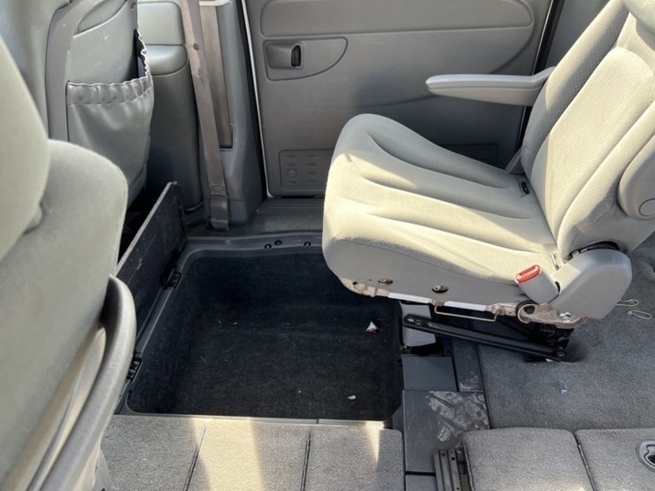 2007-dodge-grand-caravan-image-23