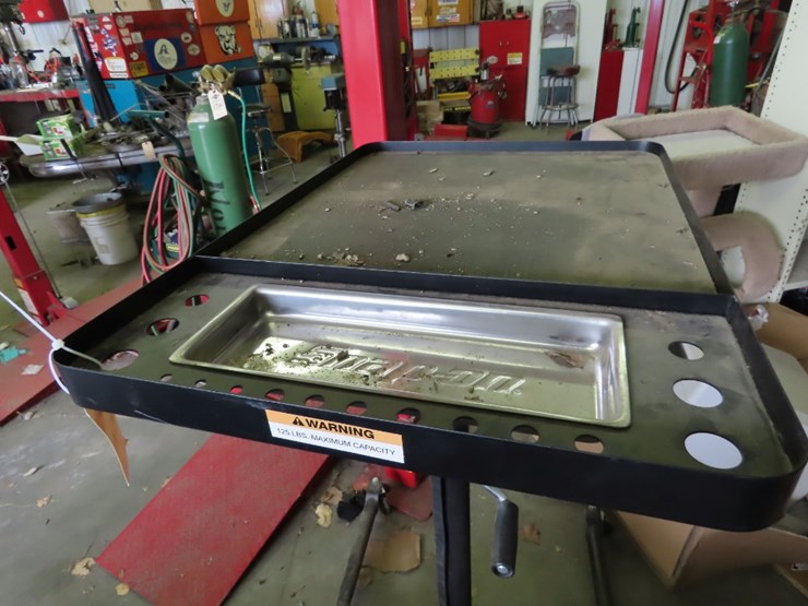 snap-on-rolling-work-table-image-4