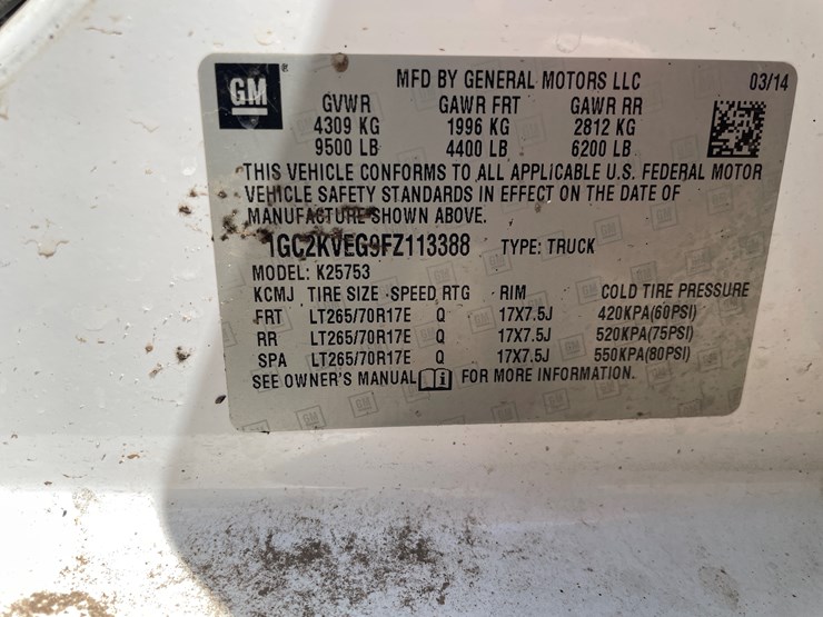 2015-chevrolet-silverado-2500-image-36