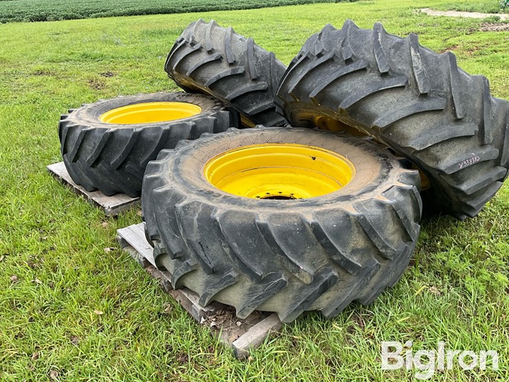 continental-650/65r38-tires-on-jd/titan-rims-image-5