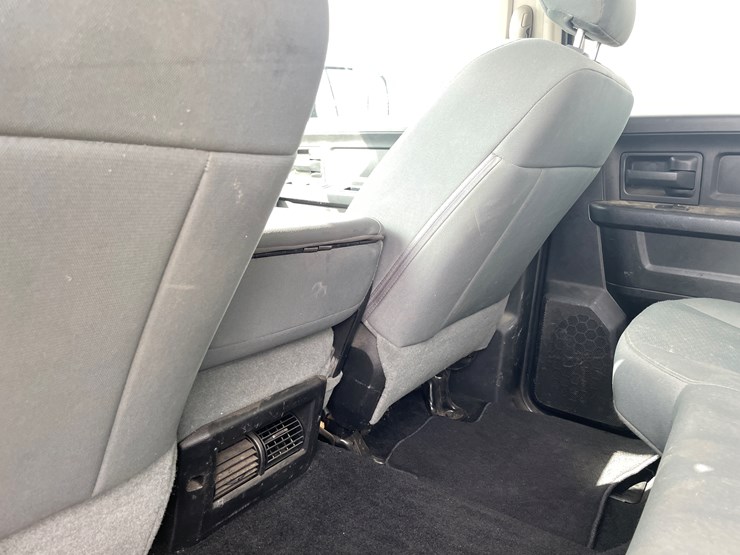 2017-dodge-ram-2500-image-37