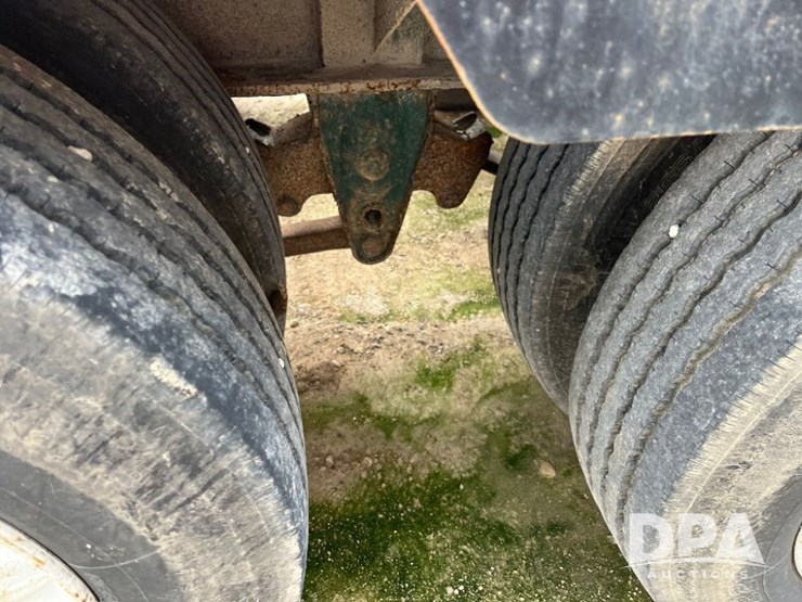 2015-b-b-dry-tender-trailer-(jn2633)-image-39