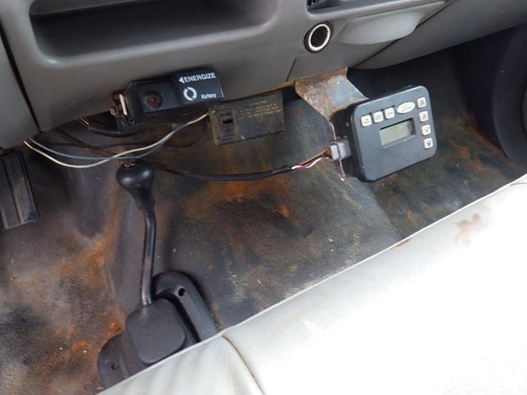 1999-ford-f450-image-28
