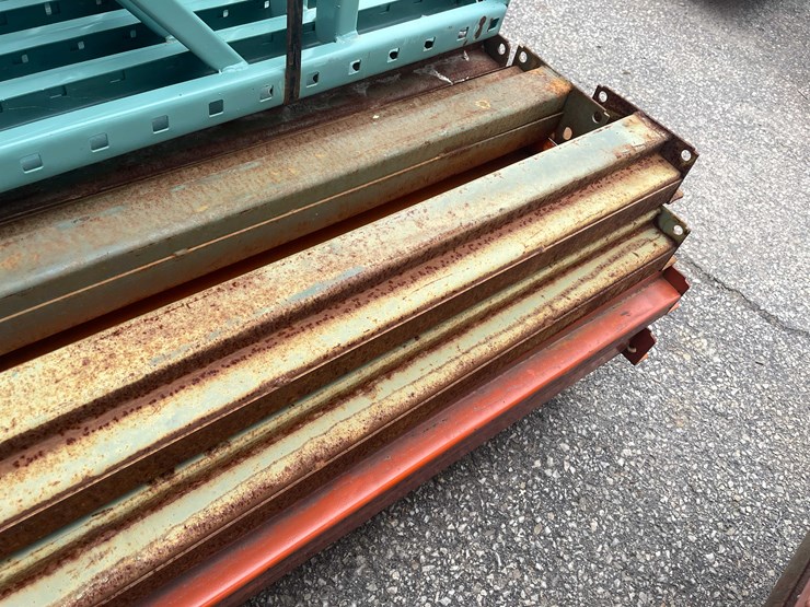 #8032-•-teardrop-pallet-racking-(o10)-image-11