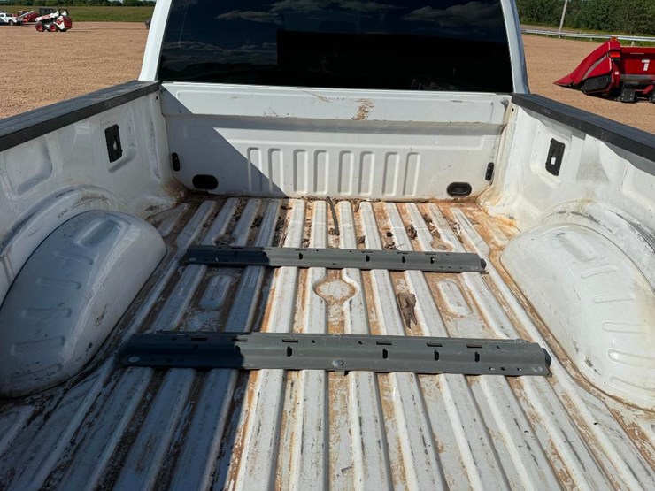 2017-ford-f250-xl-image-24