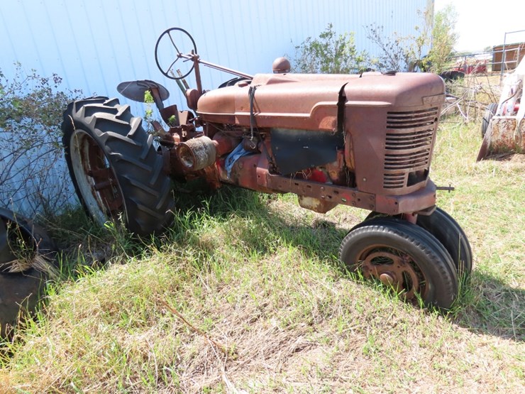 1947-farmall-h-tractor-image-5