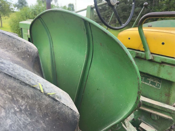 1958-john-deere-520-image-50