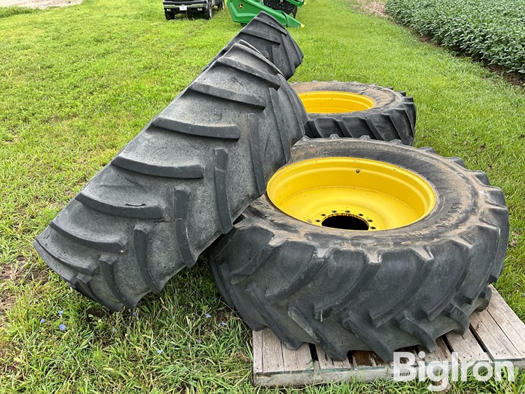 continental-650/65r38-tires-on-jd/titan-rims-image-8