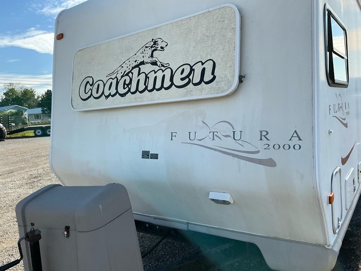 #2252-•-coachmen-futura-2000-travel-trailer*-image-12
