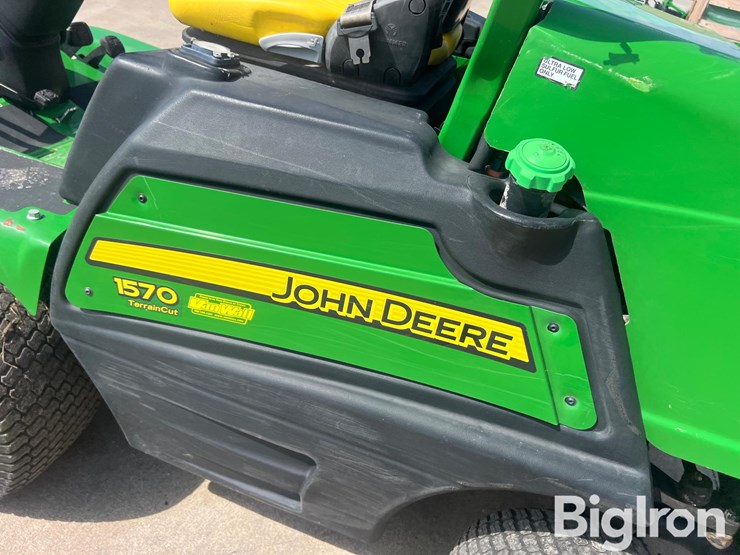2019-john-deere-1570-image-17
