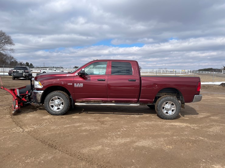 2017-dodge-ram-2500-image-2