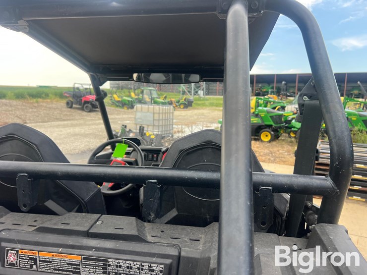 2018-polaris-razor-1000-xp-4x4-utv-image-16