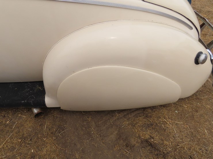 1940-ford-convertible-image-24