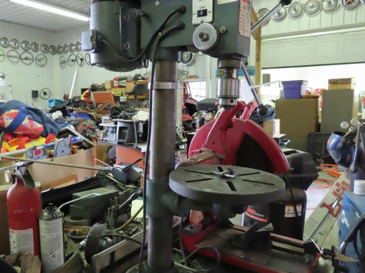 enco-12-speed-drill-press-image-2