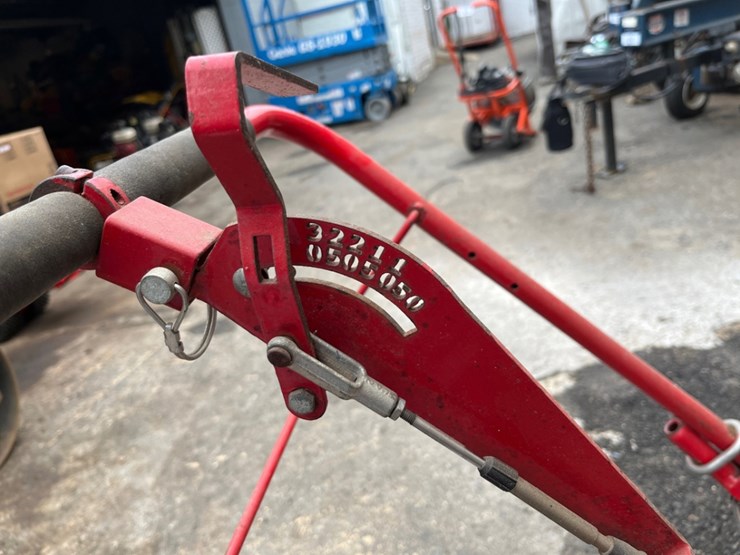 classen-tr-20rh-walk-behind-turf-rake-image-11