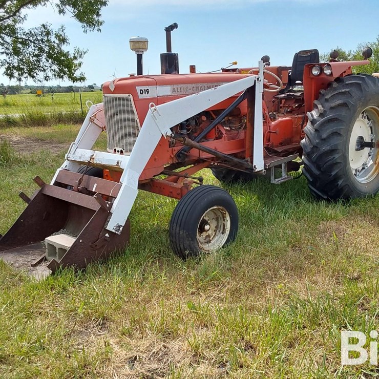 1961 ALLIS-CHALMERS D19