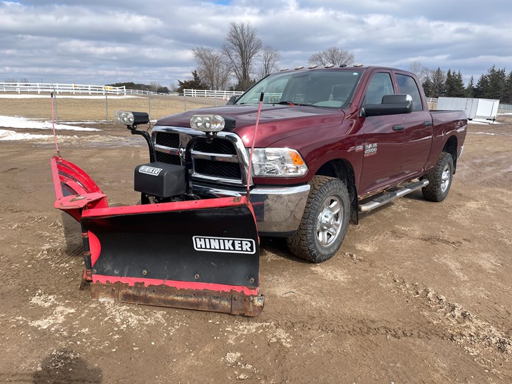2017-dodge-ram-2500-image-1