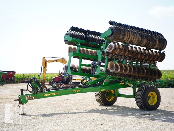 2021-john-deere-2680h-image-1
