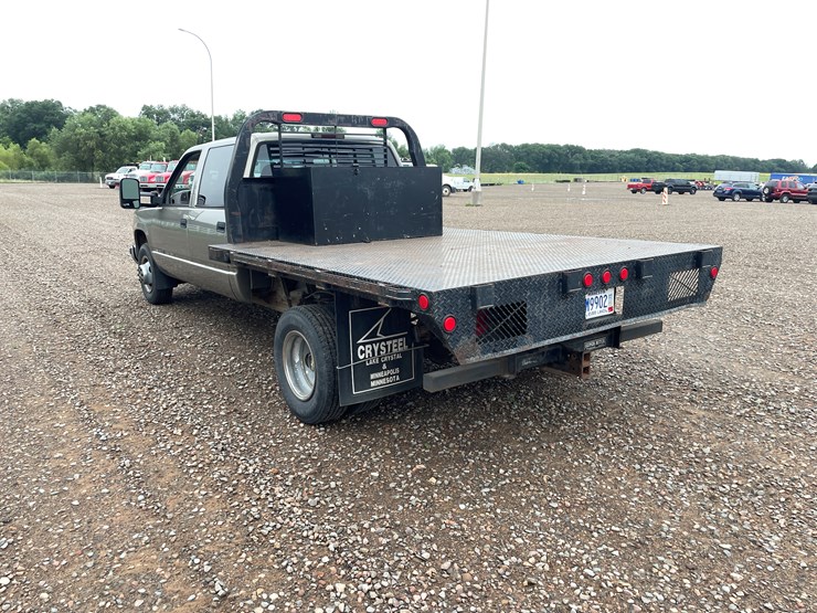 2000-chevrolet-3500-image-3