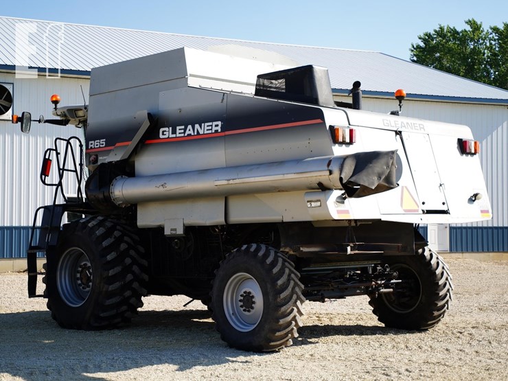 2004-gleaner-r65-image-7