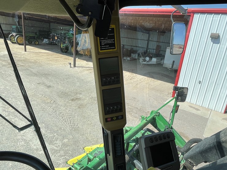 2012-john-deere-7760-image-35