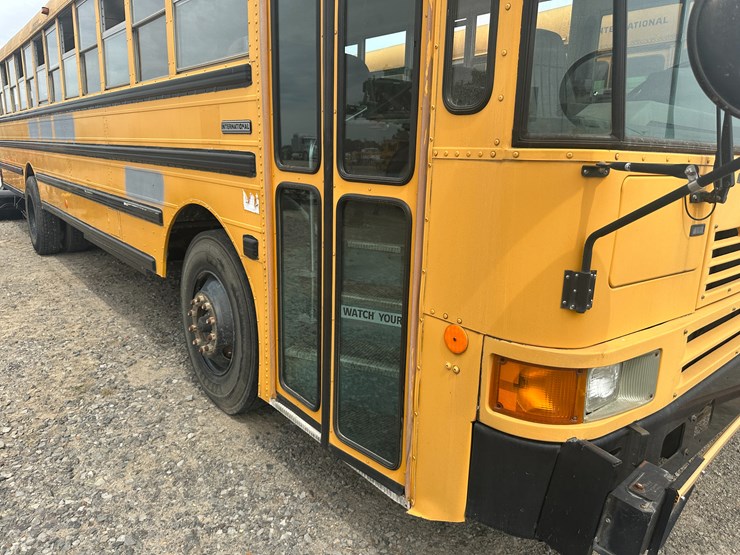 #21-•-#23872-•-2002-international-genesis-school-bus-vin:-1hvbgaan22a916951-image-32