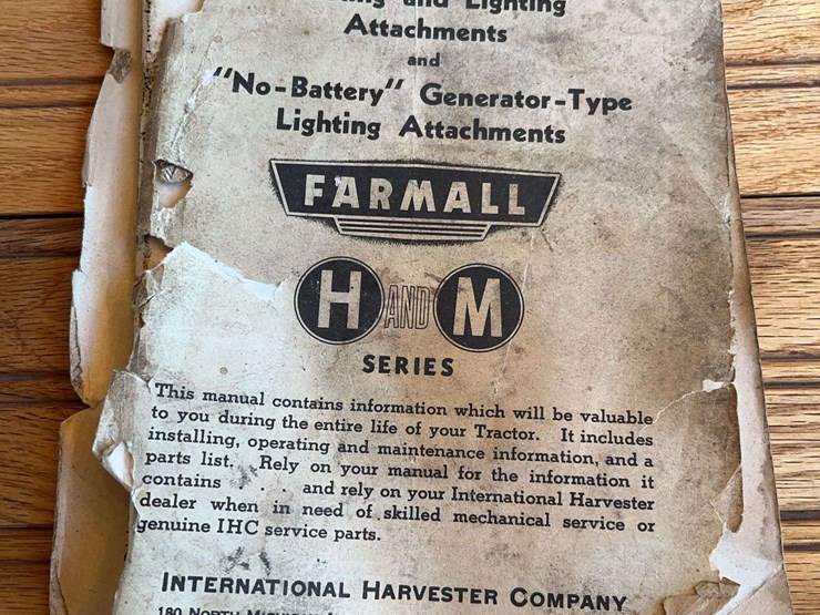 (4)-ihc-farmall-tractor-manuals-image-4
