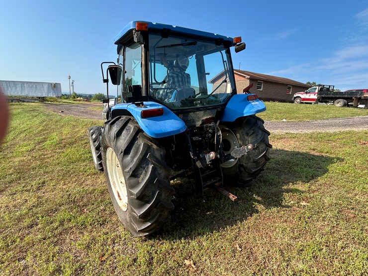 new-holland-tl100a-image-4