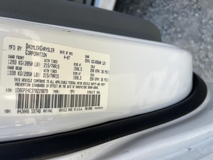 2007-dodge-grand-caravan-image-25