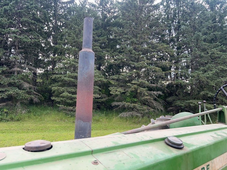 1958-john-deere-520-image-15