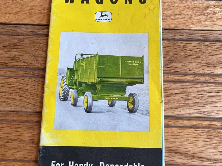 (2)-john-deere-wagon-sales-literature-image-2