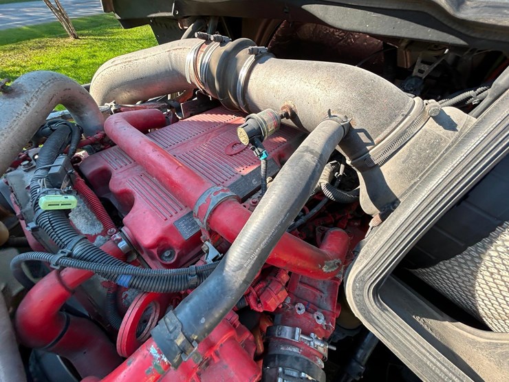 2017-international-prostar-image-90