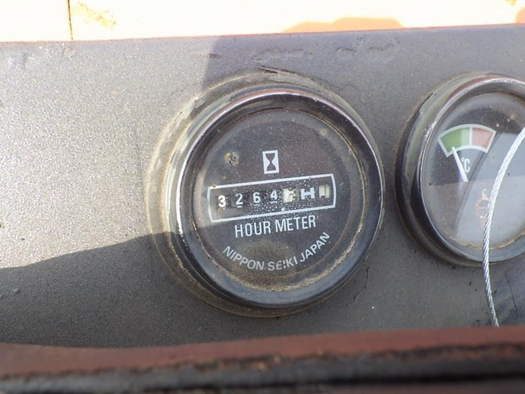 takeuchi-tb250-image-21