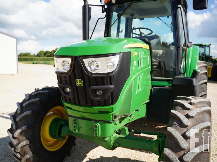 2018-john-deere-6120m-image-13