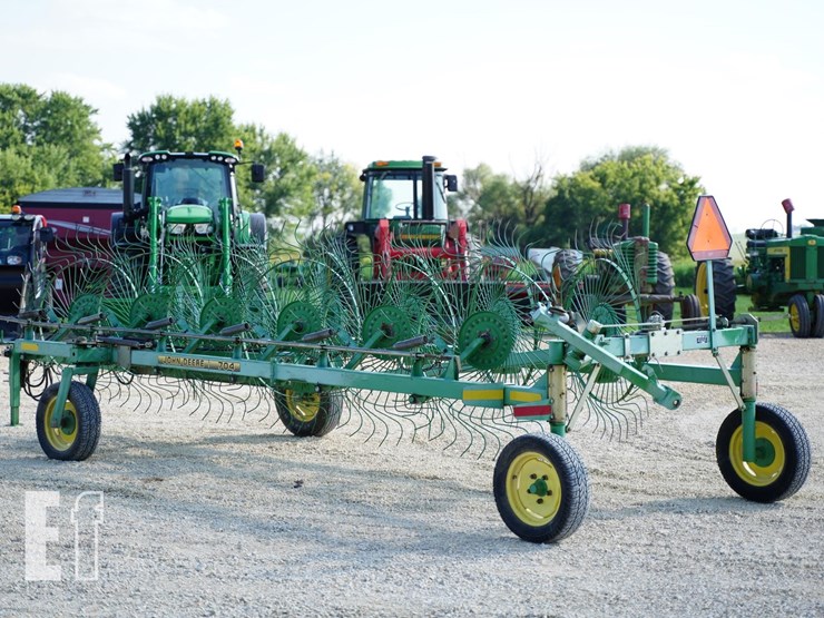 2001-john-deere-704-image-7