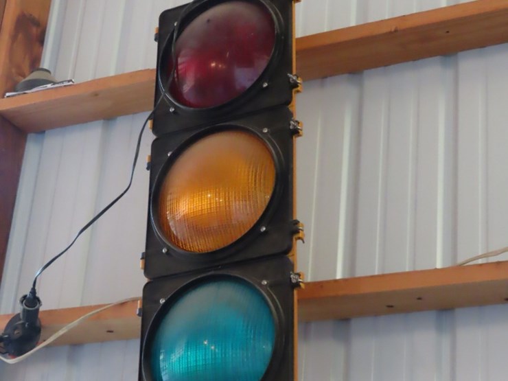 stoplight-image-2