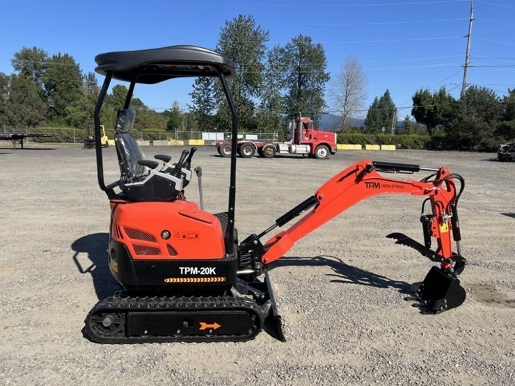 2025-tpm-20k-mini-hydraulic-excavator-image-3