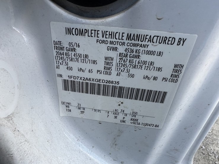 2016-ford-f250-image-10