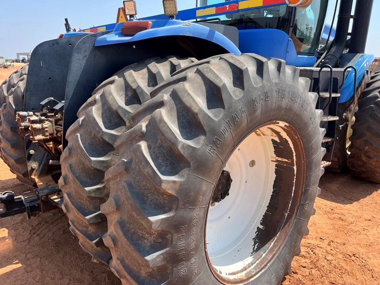 2002-new-holland-tj375-image-9
