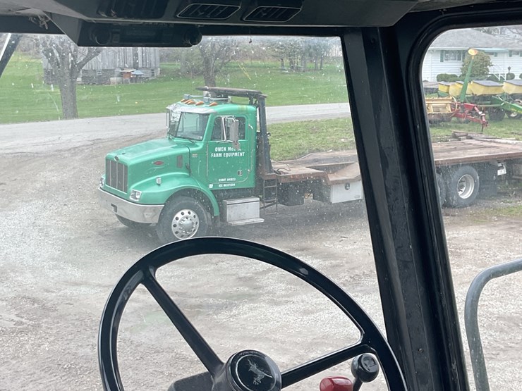 2018-john-deere-7720-titan-ii-image-14