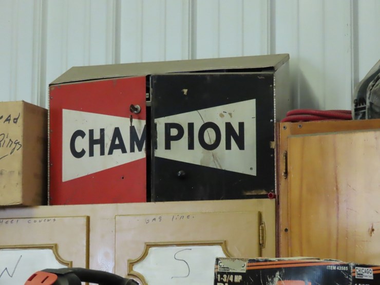 champion-display-cabinet-image-1