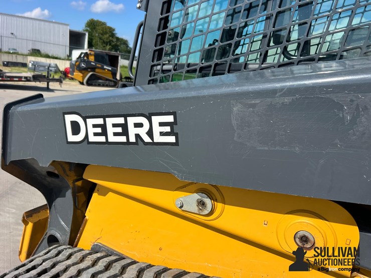 2022-deere-333g-image-17