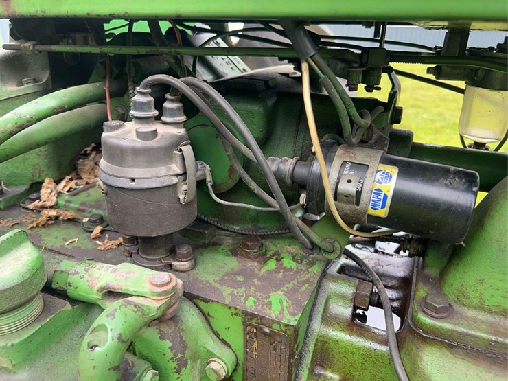 1958-john-deere-520-image-24