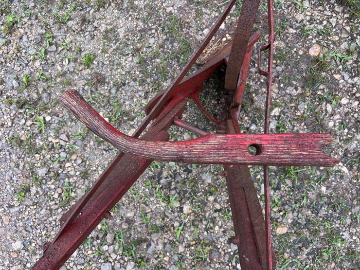 oliver-9”-horse-drawn-plow-image-19