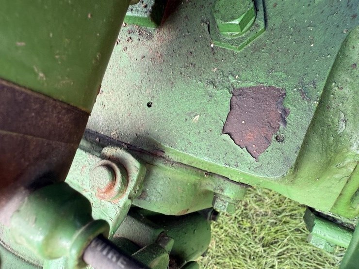 john-deere-b-image-10